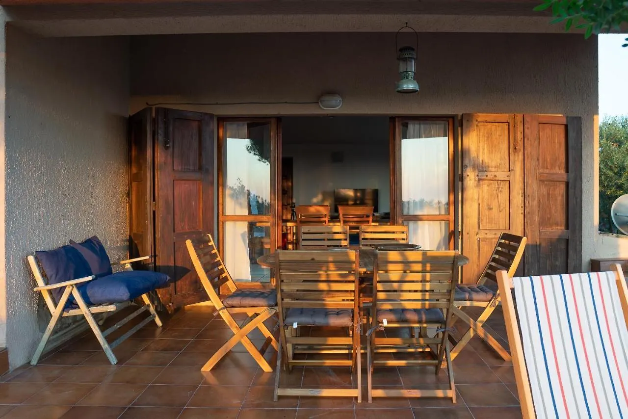 Villa Aurora Alghero 0*,  Włochy